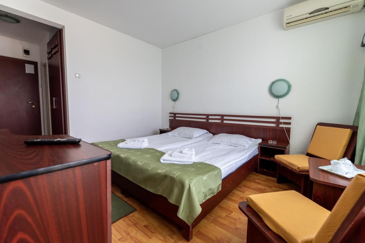 Hotel Capitol 주피터 외부 사진